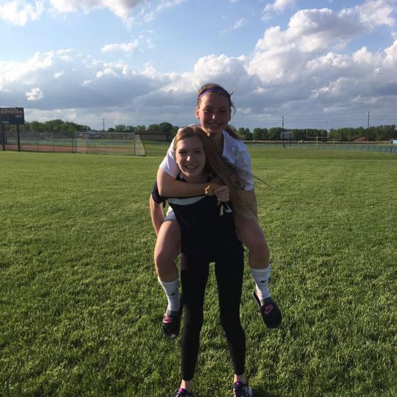 Meet your Posher, Courtney - Picture 1 of 1